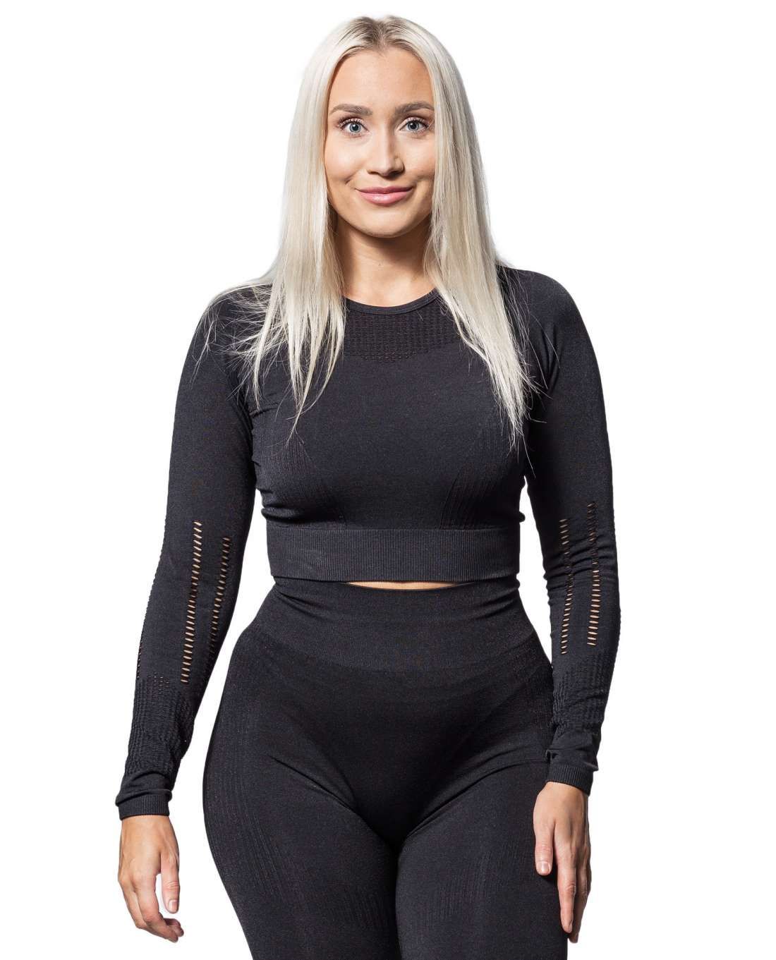 Saba Long Sleeve Top Black ONLY Play